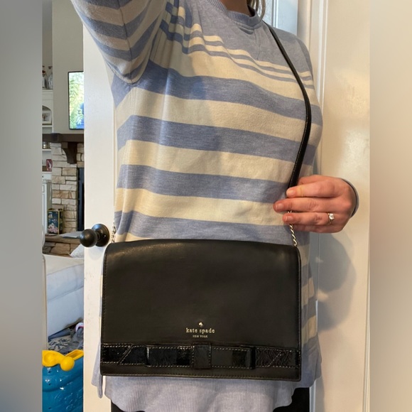 Like New Kate Spade Leather Crossbody with Patent Bow - Picture 14 of 15
